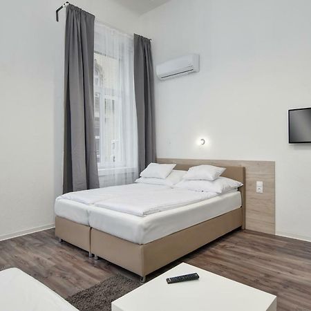 Heart Of Downtown Apartment 布达佩斯 外观 照片