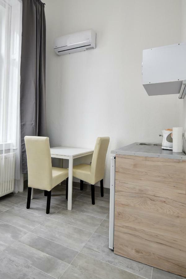 Heart Of Downtown Apartment 布达佩斯 外观 照片